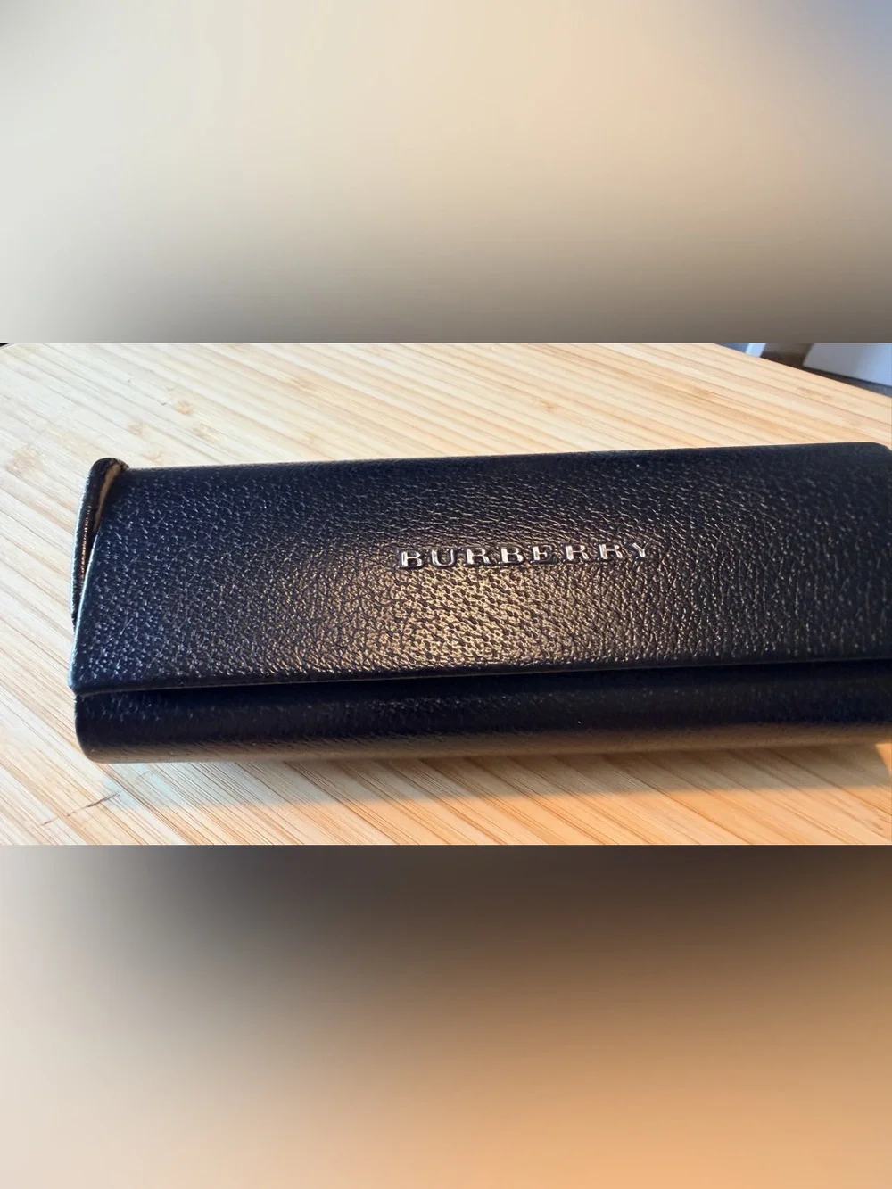 Burberry Women’s Black Sunglasses with Case and cleaning cloth